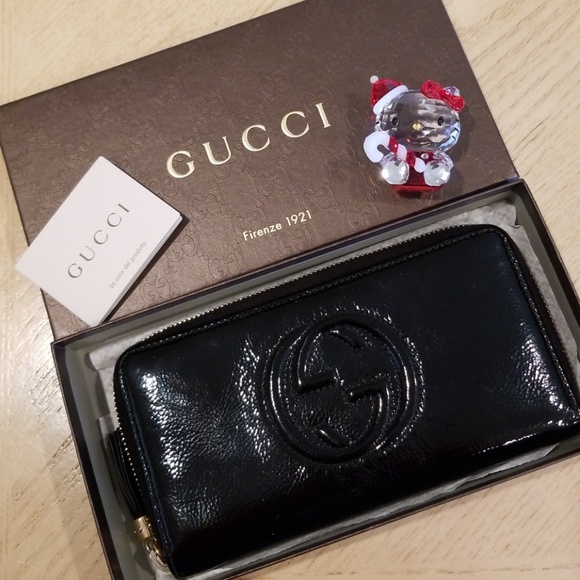 Gucci Handbags - Gucci Soho Black Patent Leather Wallet
